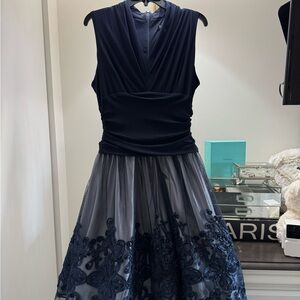 SLNY Navy V-Neck Embroidered Tulle Prom Dress
